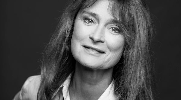 Lena endra foto fra dramaten 2020 cropped2