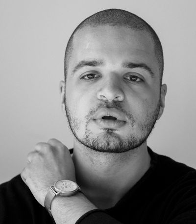 Julian karenga nakne øya foto ida gøytil edit